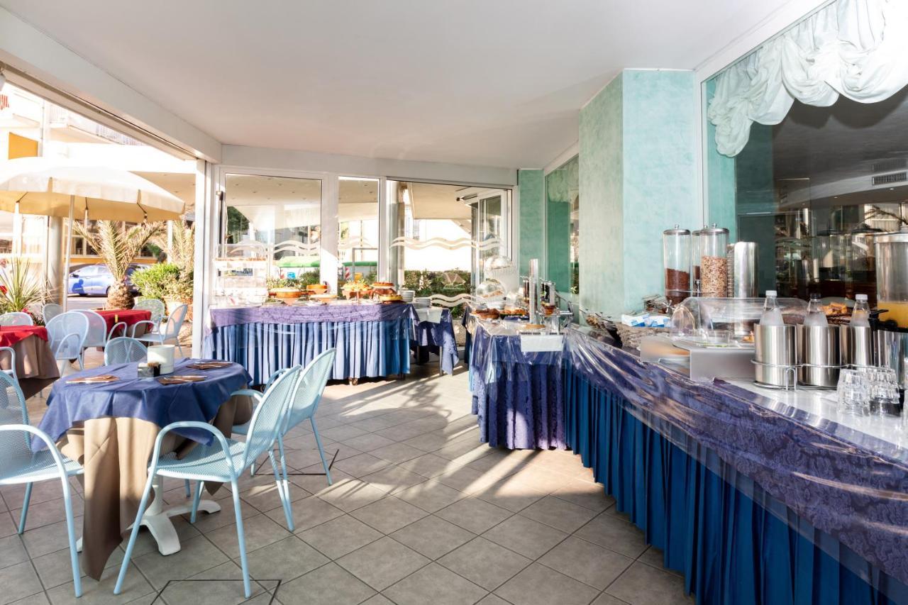 Hotel Margareth Riccione Zewnętrze zdjęcie