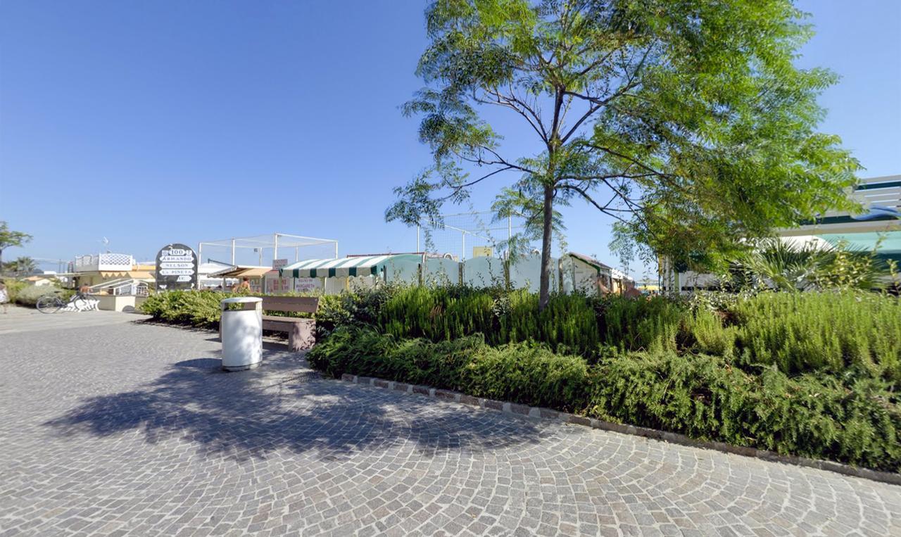 Hotel Margareth Riccione Zewnętrze zdjęcie