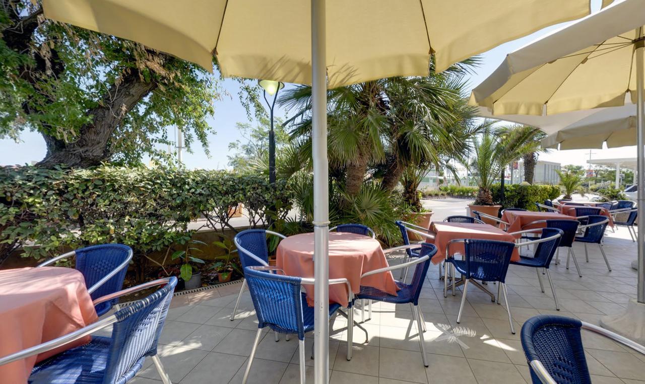 Hotel Margareth Riccione Zewnętrze zdjęcie