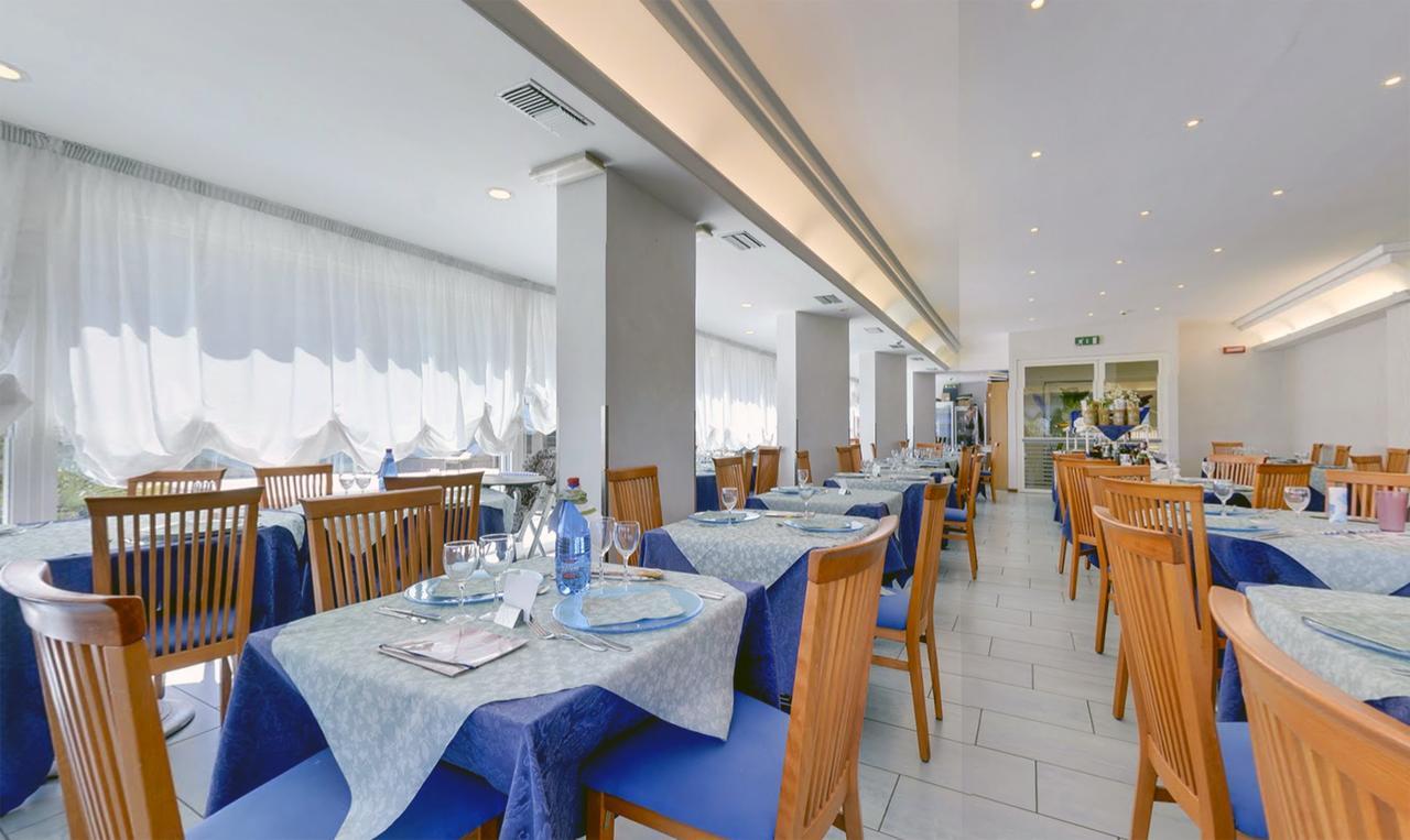 Hotel Margareth Riccione Zewnętrze zdjęcie